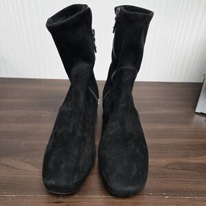 Gentle Souls by Kenneth Cole Size 6.5 Black Suede Everly Ankle Boots